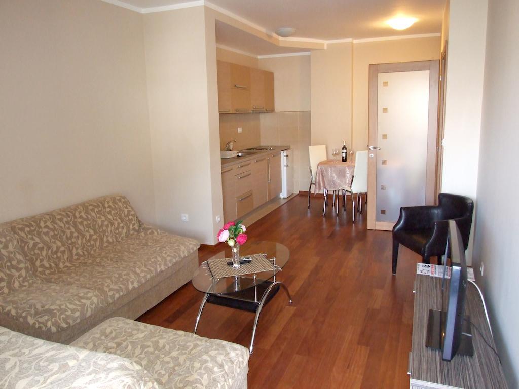 Apartments Oaza 2 Petrovac na moru Zimmer foto