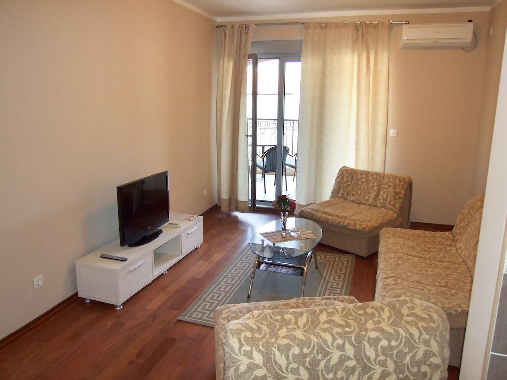 Apartments Oaza 2 Petrovac na moru Zimmer foto