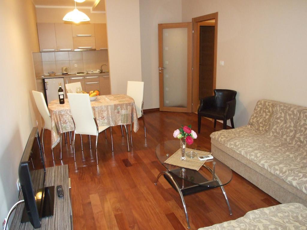 Apartments Oaza 2 Petrovac na moru Exterior foto