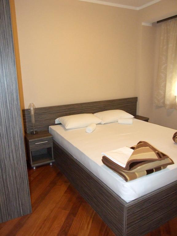 Apartments Oaza 2 Petrovac na moru Zimmer foto