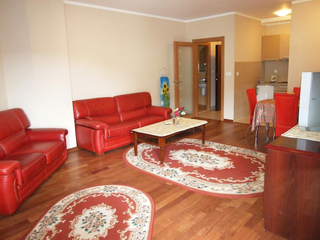 Apartments Oaza 2 Petrovac na moru Zimmer foto