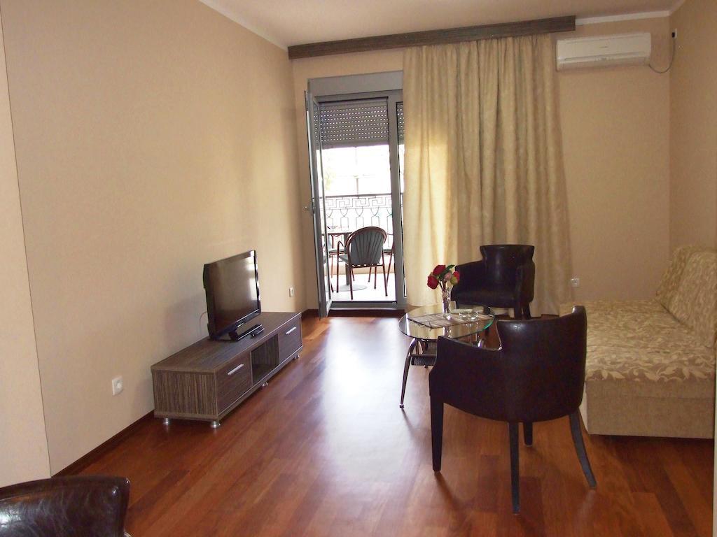 Apartments Oaza 2 Petrovac na moru Exterior foto